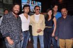 Sonu Nigam, Leslie Lewis, Gulshan Grover, Amrita Raichand,Roop Kumar Rathod at Baat Bann Gayi music launch in Hard Rock, Mumbai on 19th Sept 2013 (64).JPG